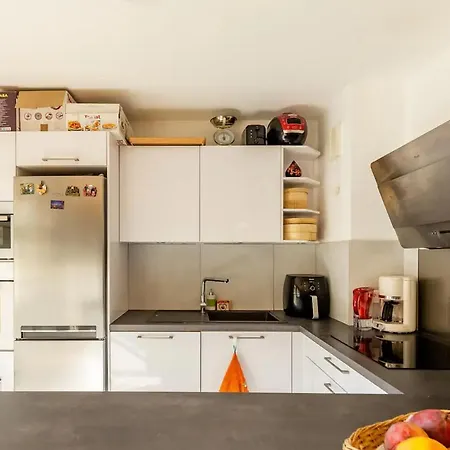 Appartement Agreable Chambre D'Hote, A 2 Pas De Versailles *