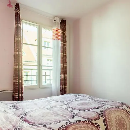 Appartement Agreable Chambre D'Hote, A 2 Pas De Versailles *