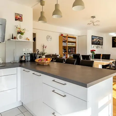 Agreable Chambre D'Hote, A 2 Pas De Versailles Appartement *